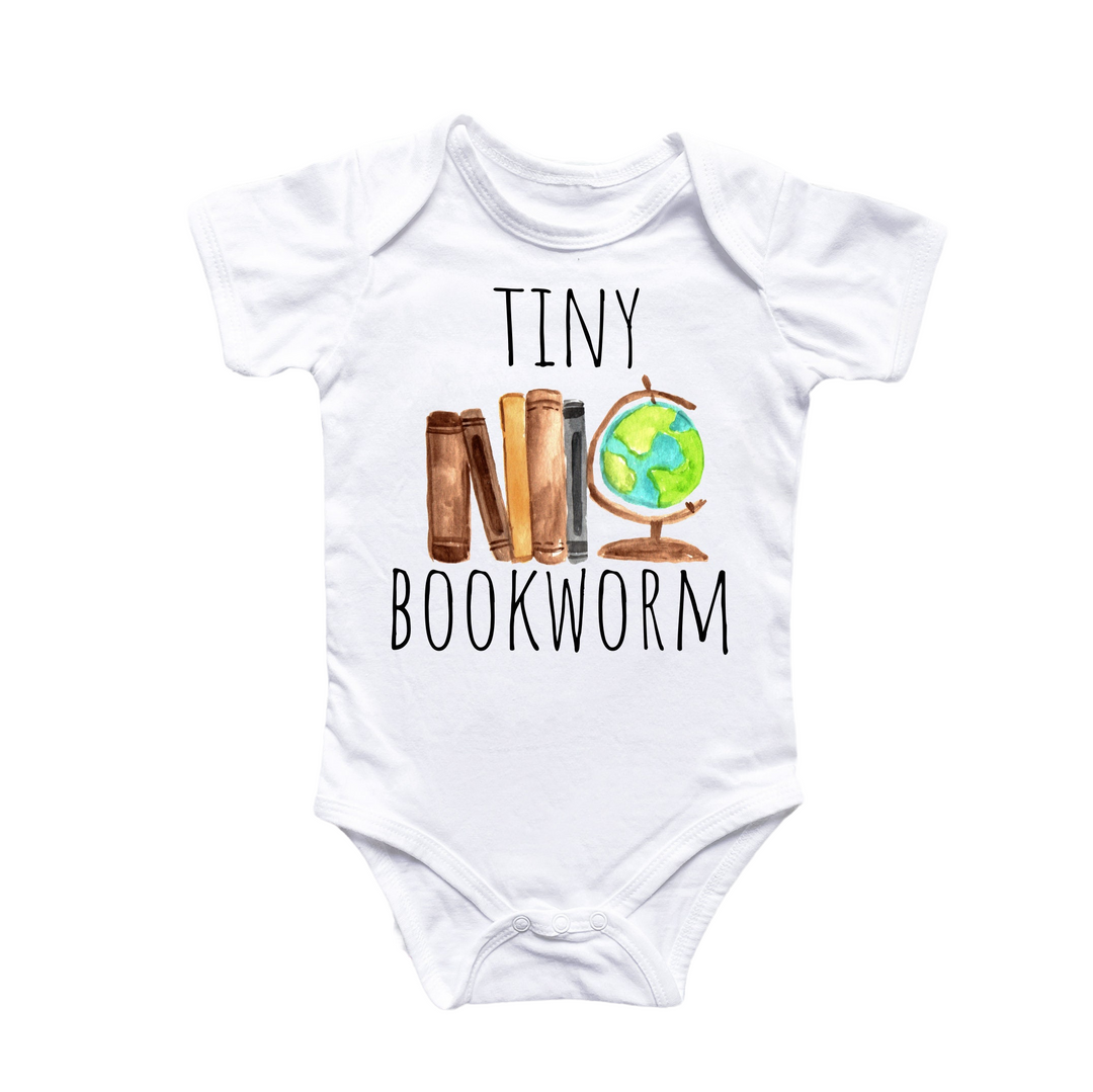 a white bodysuit with the words tiny no bookworm printed on it