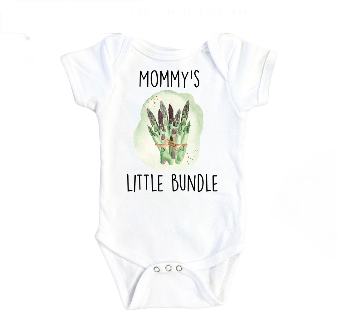 a white baby bodysuit with the words mommy's little bundle next to it