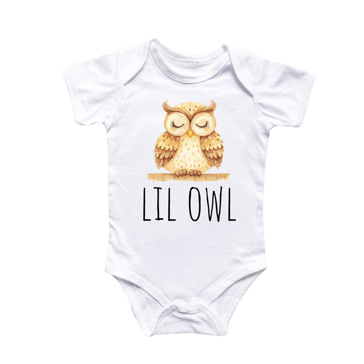 a baby bodysuit with an owl on it