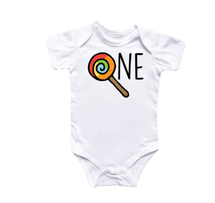 a onesie with a magnifying glass on it