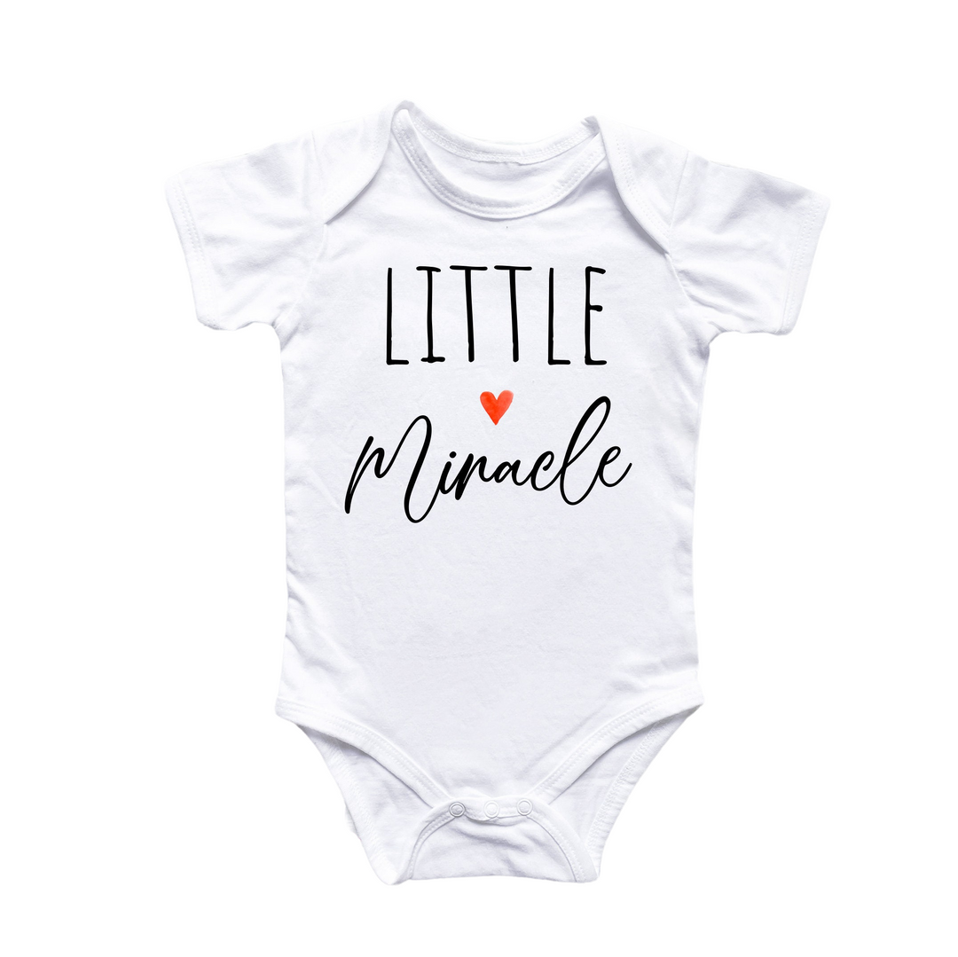 a white bodysuit with the words little minnie written on it