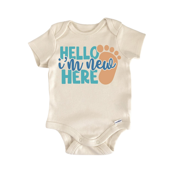 a baby bodysuit that says hello, i'm new here