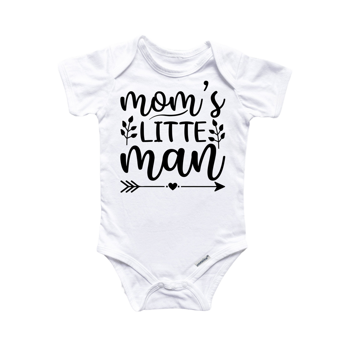 a baby bodysuit that says mom's little man