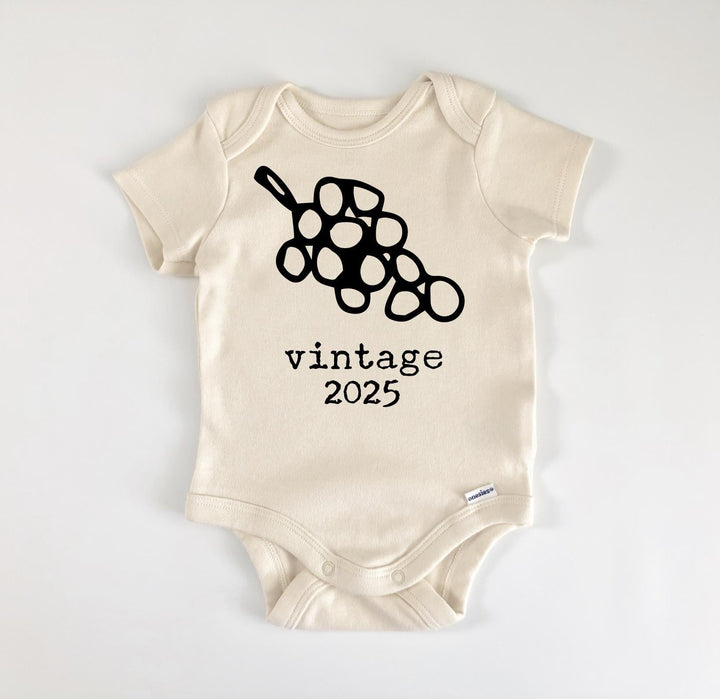 Vintage Wine Grapes - Baby Boy Girl Clothes Infant Bodysuit Funny Cute Newborn