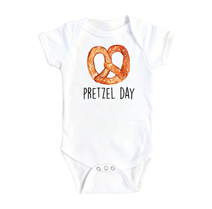 Pretzel - Baby Boy Girl Clothes Infant Bodysuit Funny Cute Newborn 1K Onesie